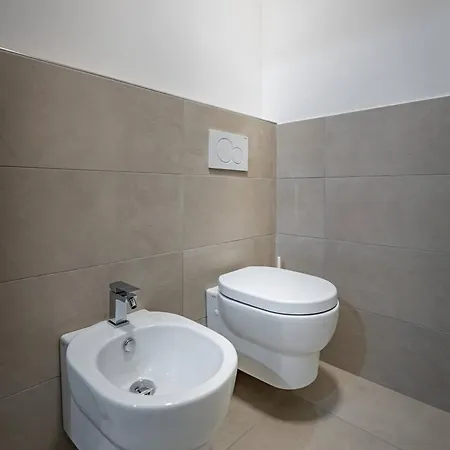 Apartment Yid Maroncelli Florence