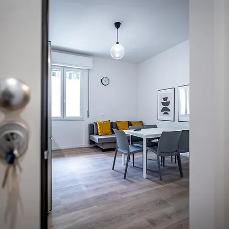 Apartment Yid Maroncelli Florence